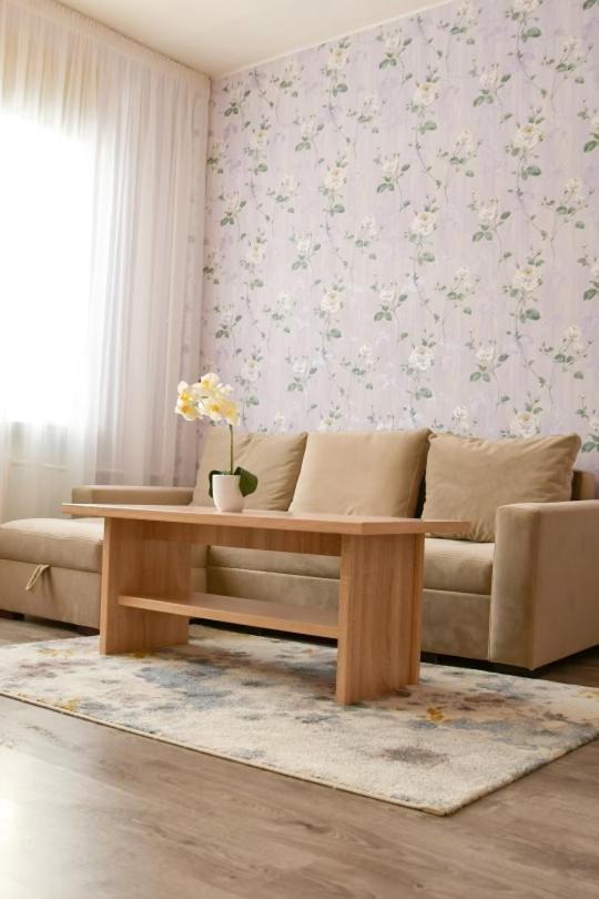 Pae 52 Apartment, Free Parking ,Airport 2Km Tallinn Eksteriør billede